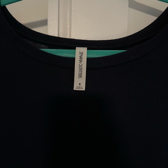 Long flowy mid sleeve top - Picture 3 of 3